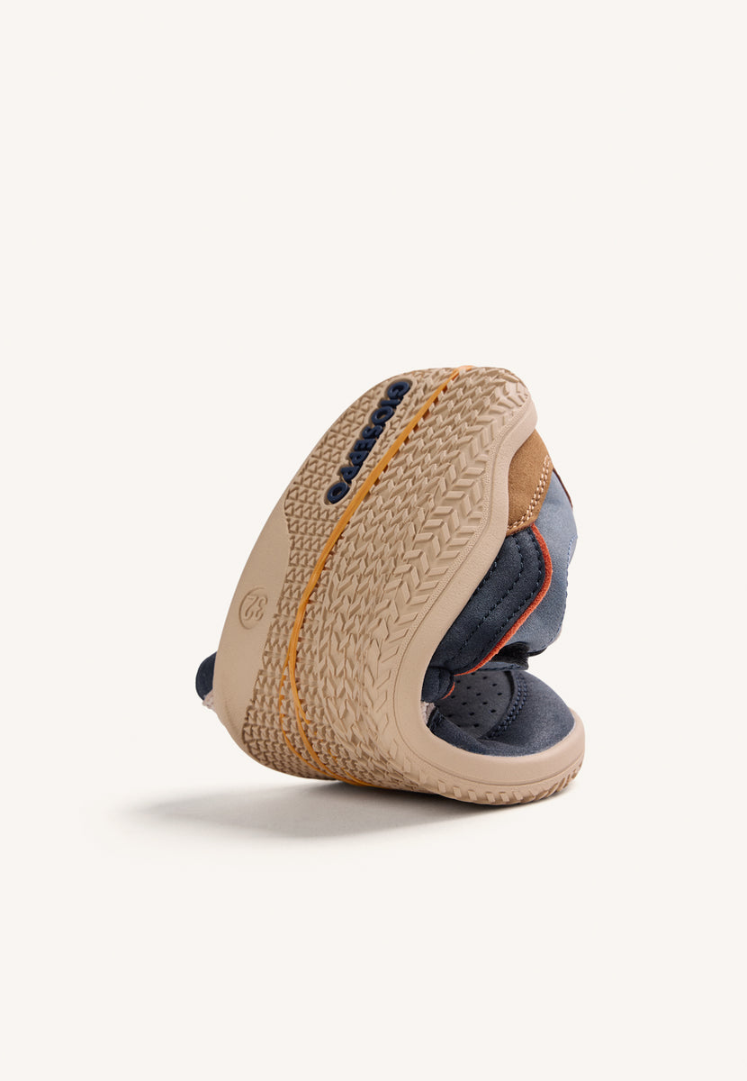 BOY BAREFOOT SNEAKERS