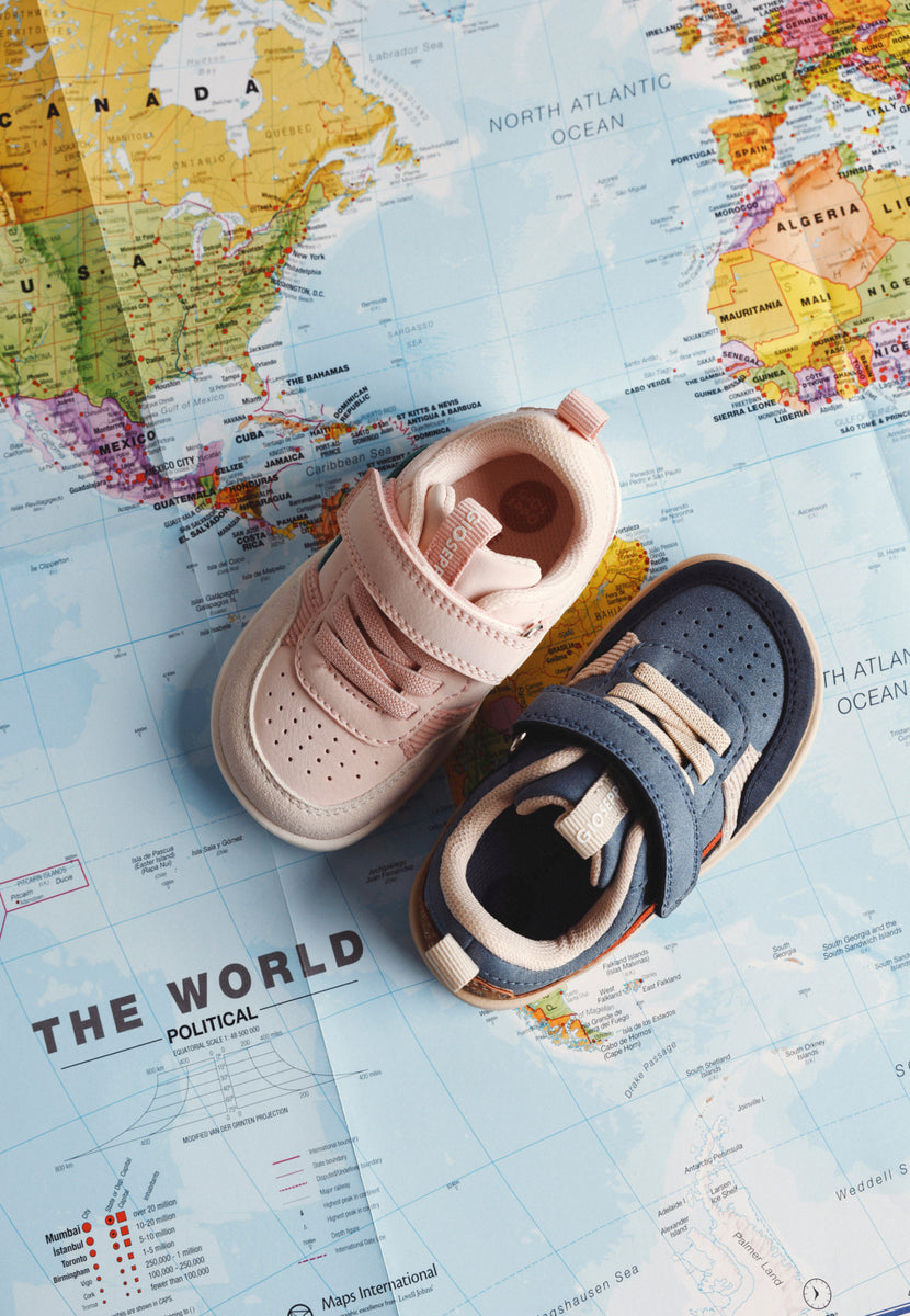 BOY BAREFOOT SNEAKERS