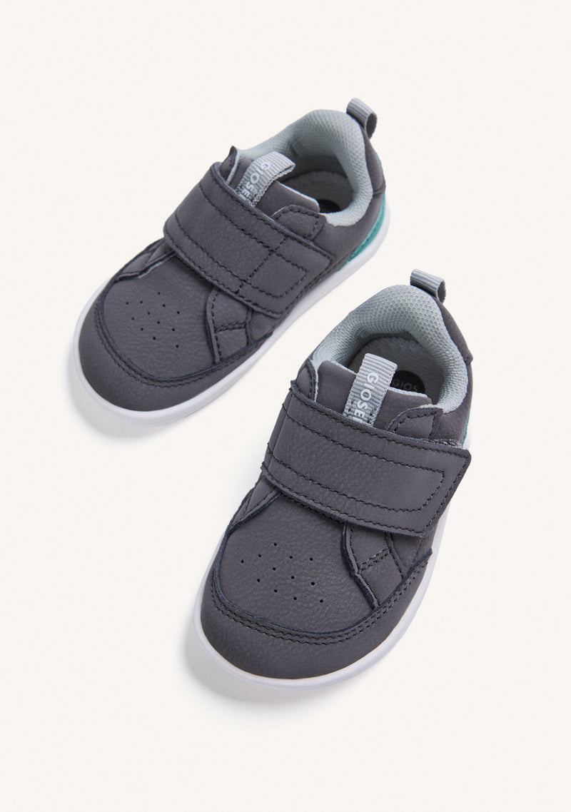 GREY BAREFOOT SNEAKERS