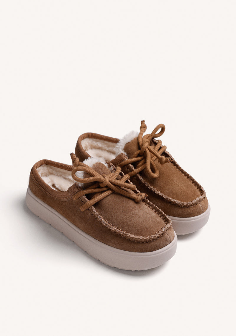 BROWN LEATHER CLOGS