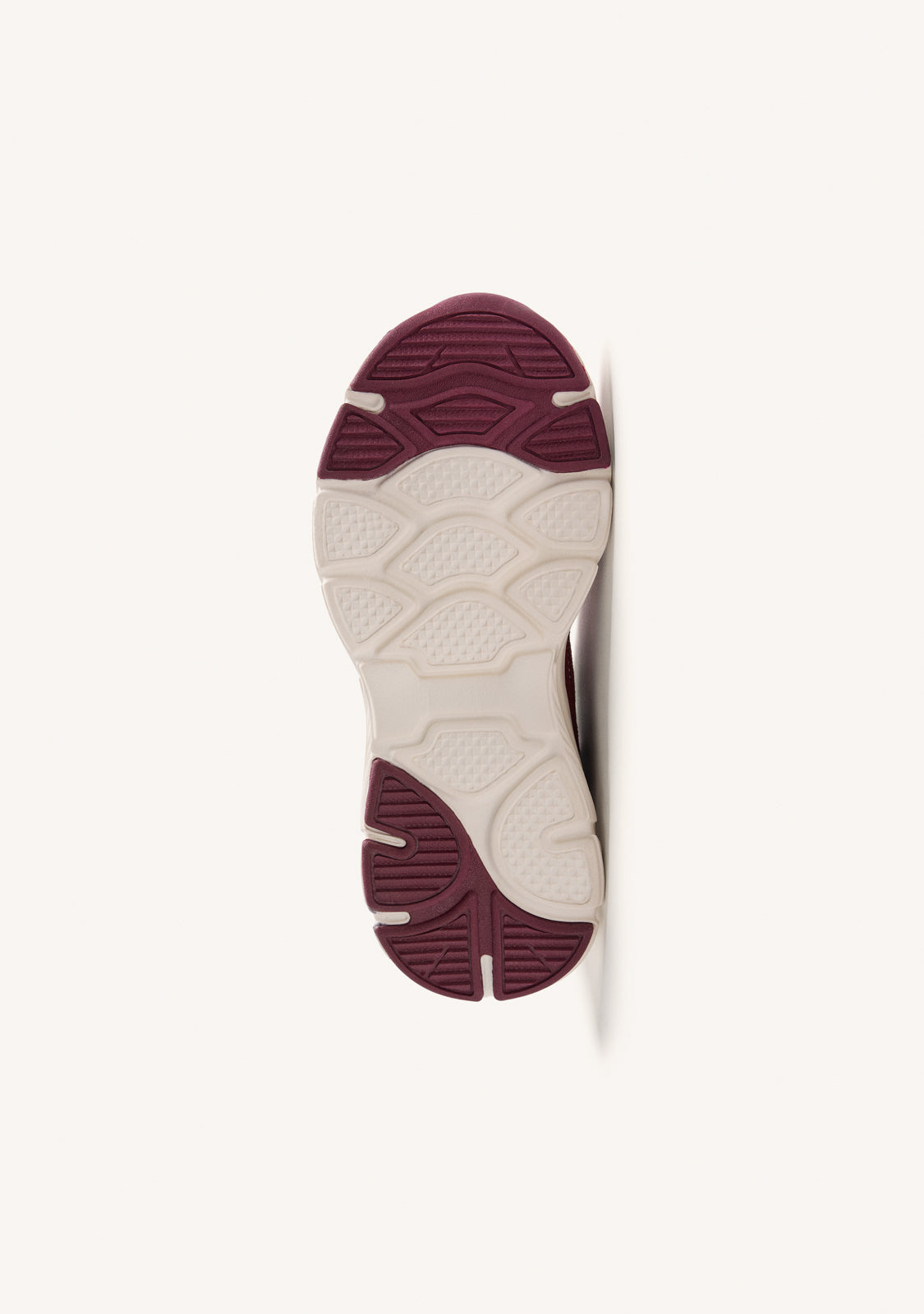 SPORTS SNEAKERS