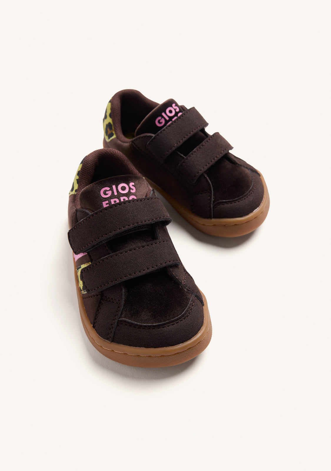 BROWN BAREFOOT SNEAKERS