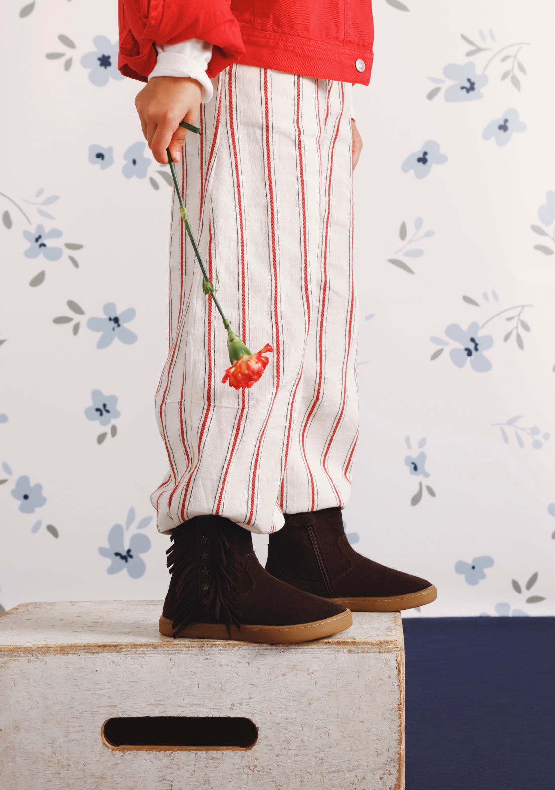 BOTINS BAREFOOT EM PELE COM FRANJAS