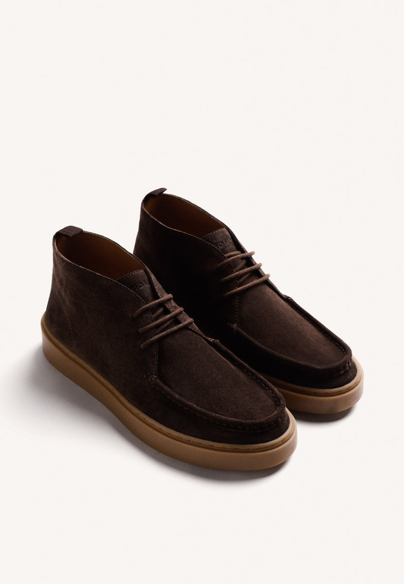BOTAS WALLABEE MARRONS EM COURO