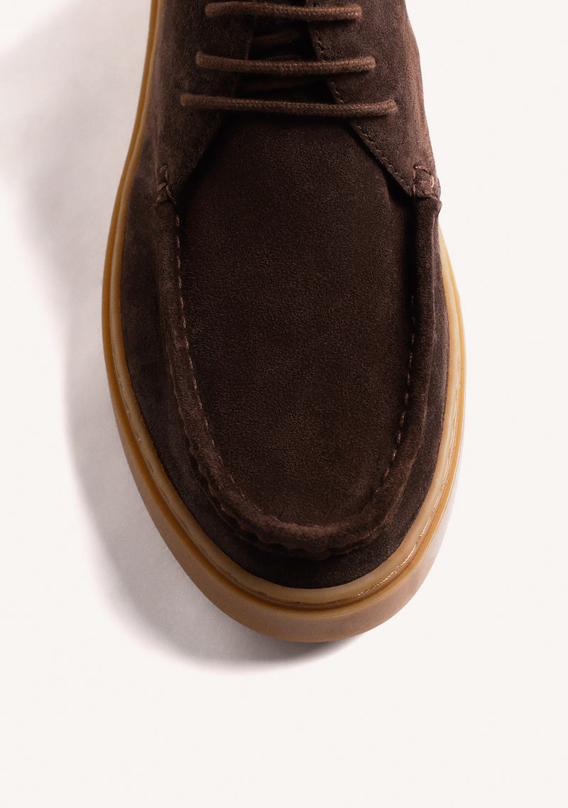 WALLABEE BROWN LEATHER ANKLE BOOTS