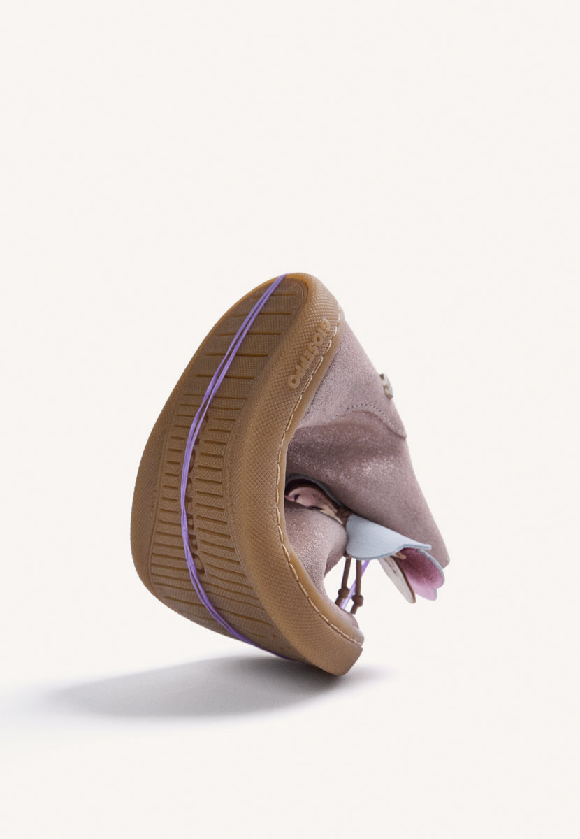 BOTINES BAREFOOT PIEL CON MARIPOSA