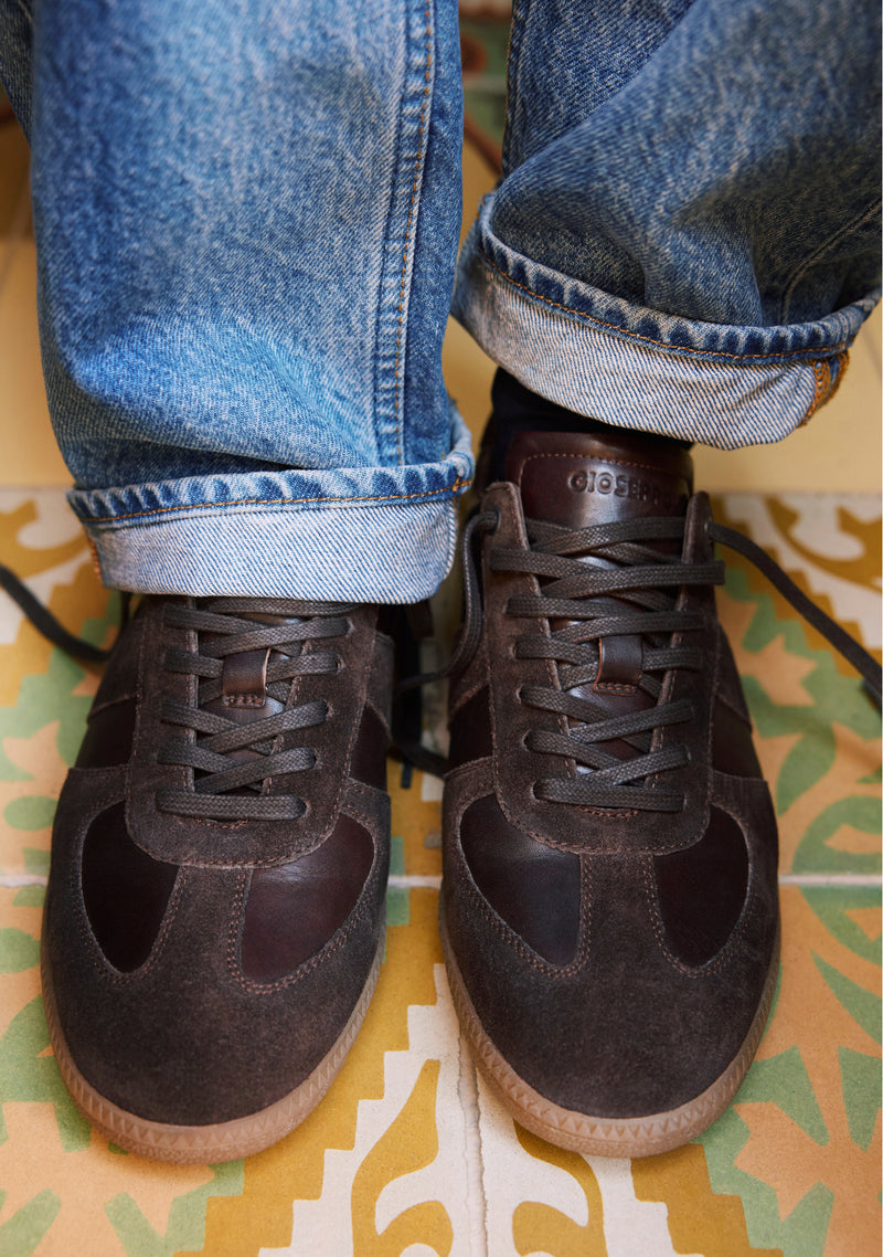 BROWN LEATHER SNEAKERS