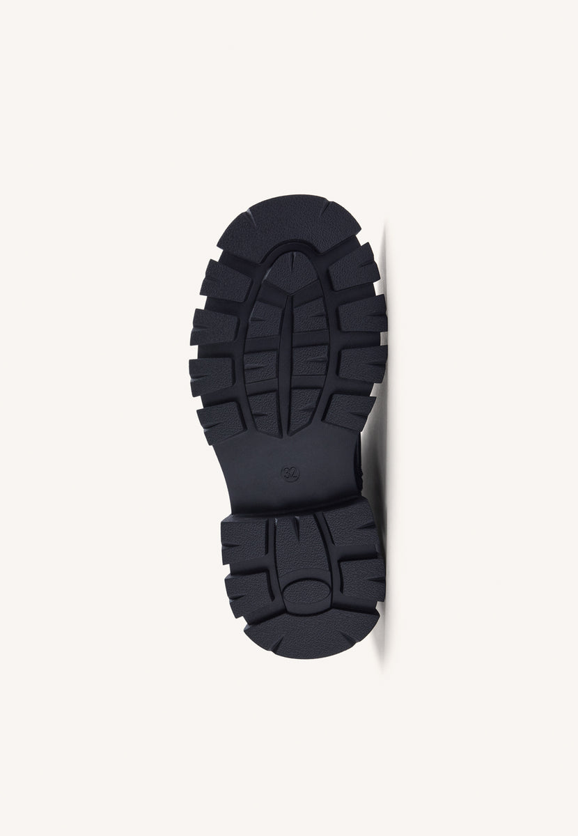 BLACK GIRL'S BOOTS