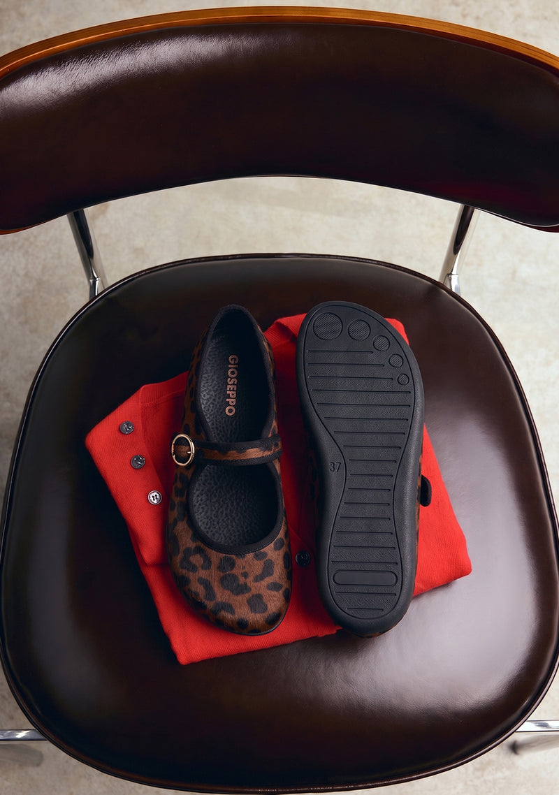 BAREFOOT LEATHER ANIMAL PRINT BALLET FLATS