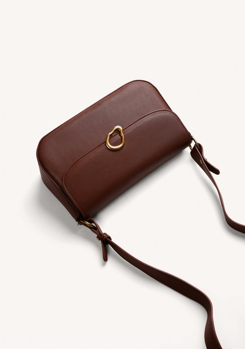 BOLSO BANDOLERA MARRÓN HEBILLA