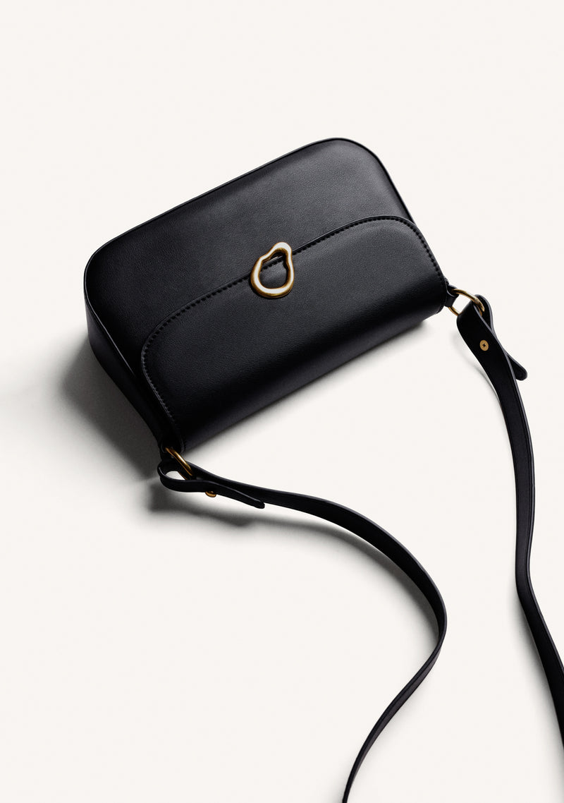 BOLSO BANDOLERA NEGRO HEBILLA