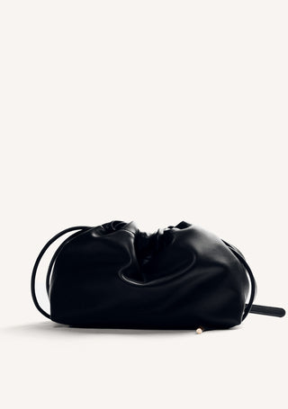 BLACK BUCKET BAG