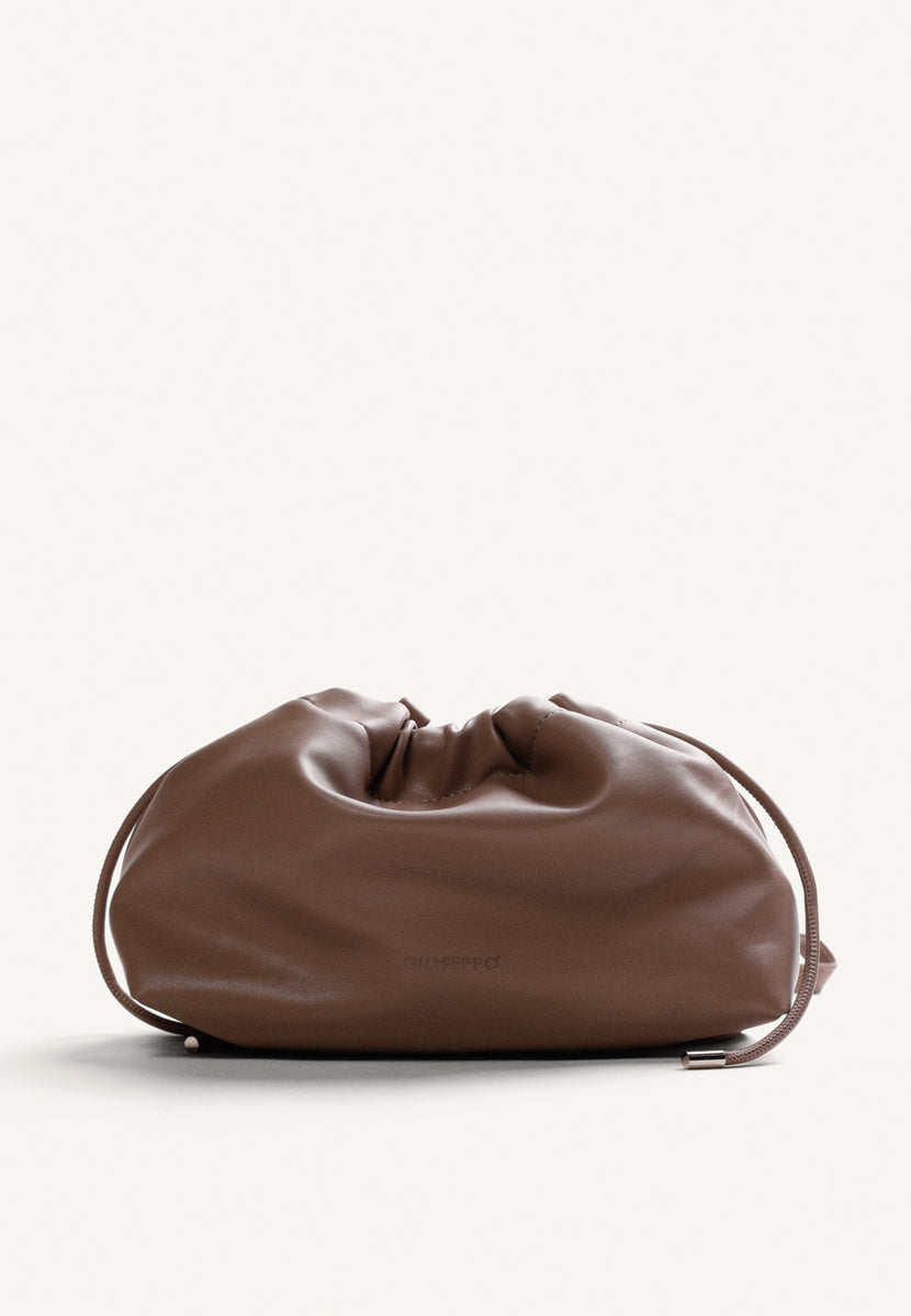 BOLSO BUCKET TAUPE
