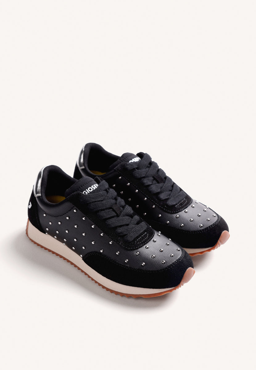 ZAPATILLAS NEGRO TACHAS
