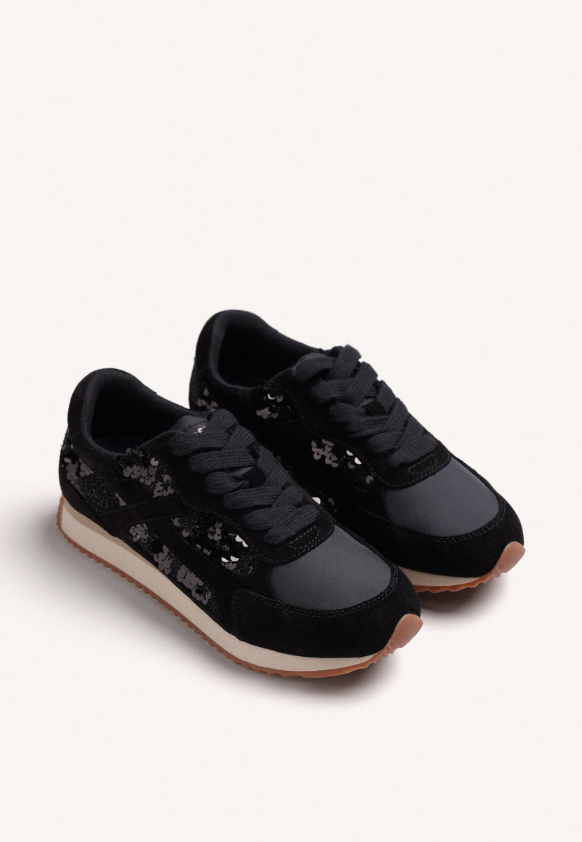 ZAPATILLAS NEGRO PIEL BRILLO