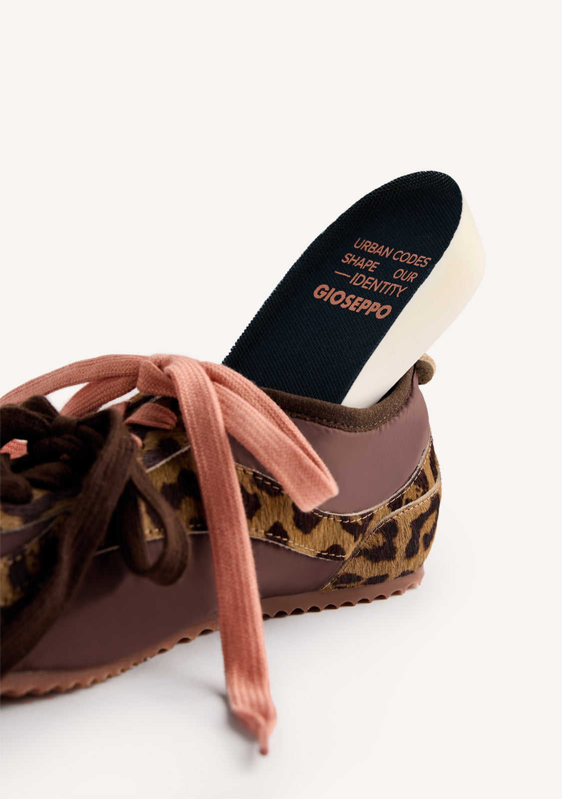 ZAPATILLAS ESTAMPADO ANIMAL PIEL Y NYLON