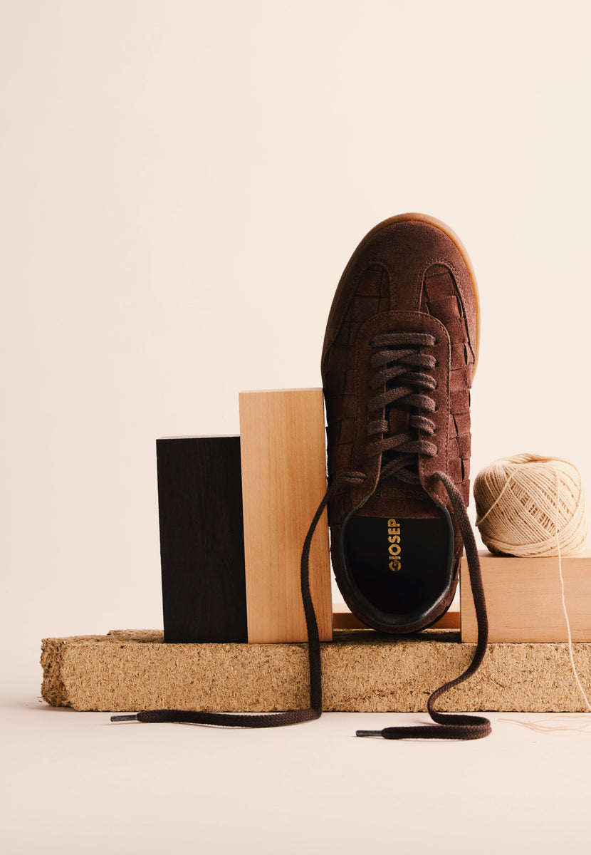 SCARPE DA GINNASTICA MARRONI IN PELLE