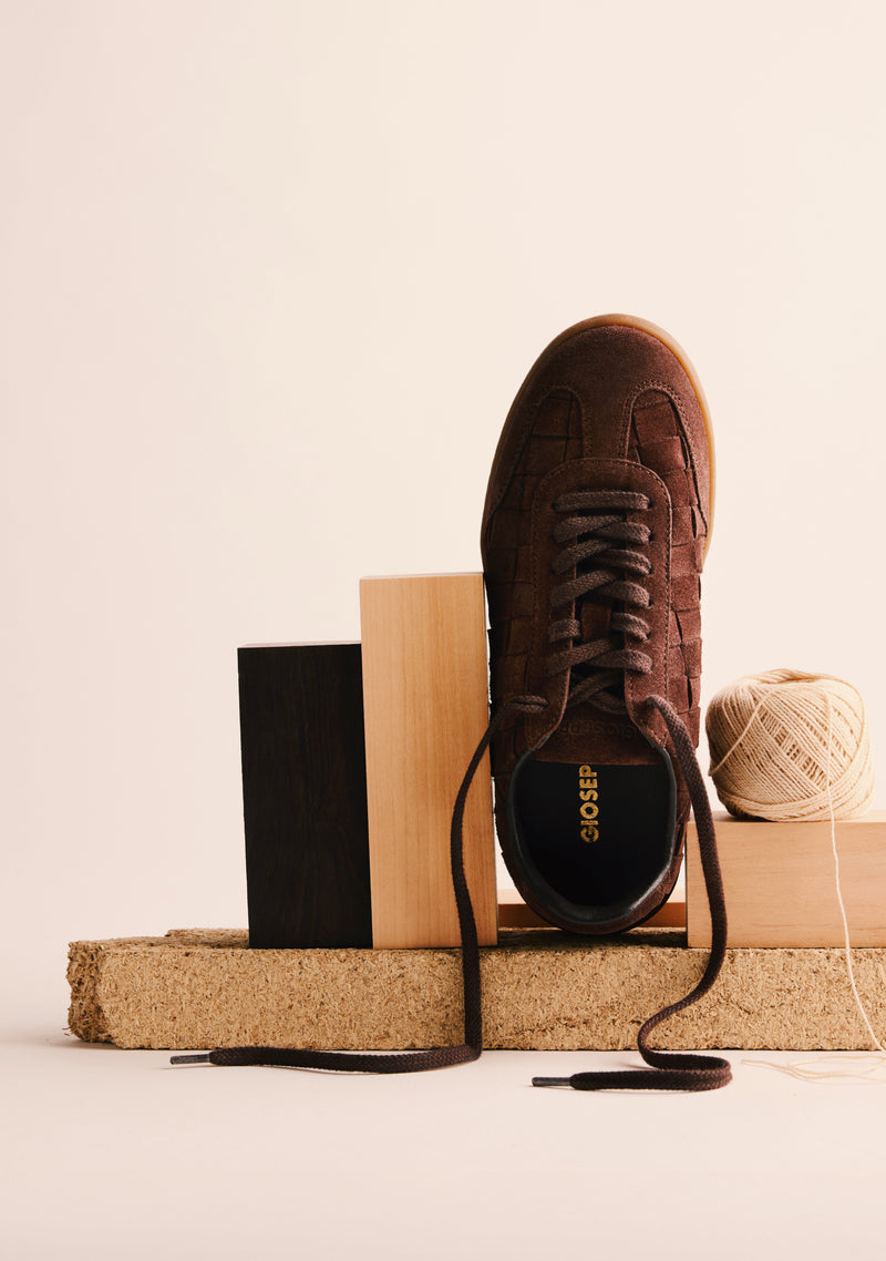 BROWN LEATHER SNEAKERS