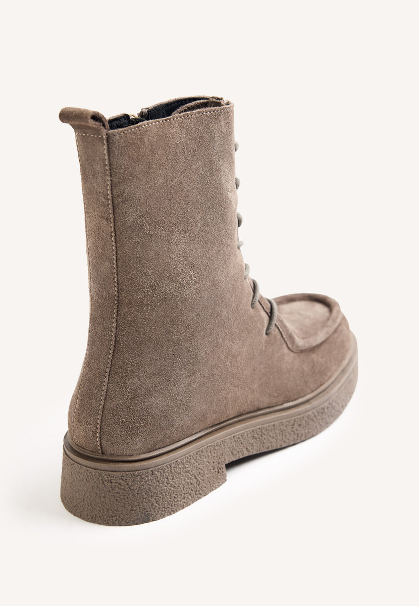STIVALI TAUPE STILE MILITARE IN PELLE