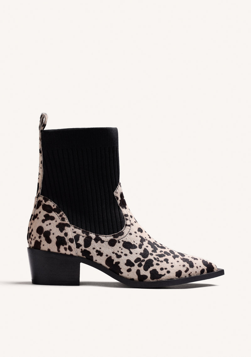 ELASTIC COWBOY ANIMAL PRINT LEATHER ANKLE BOOTS