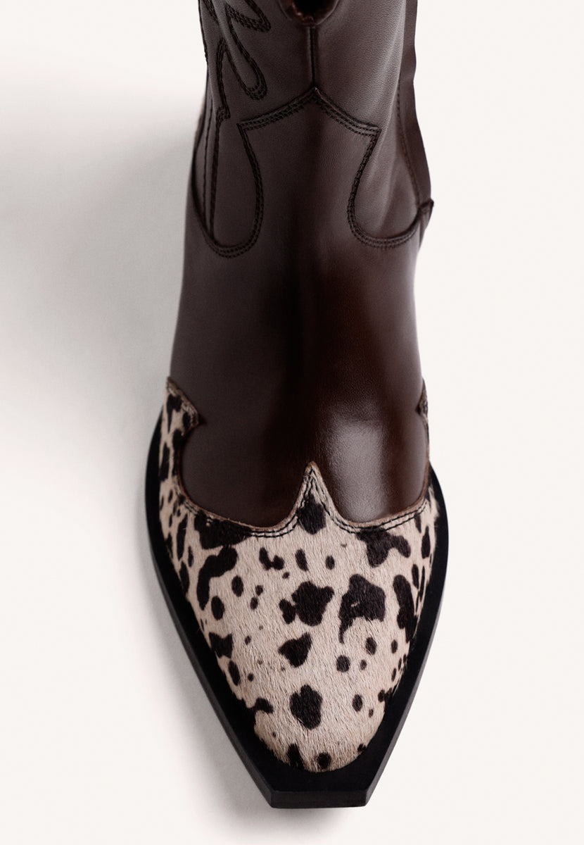 BOTAS COWBOY COM ESTAMPA ANIMAL