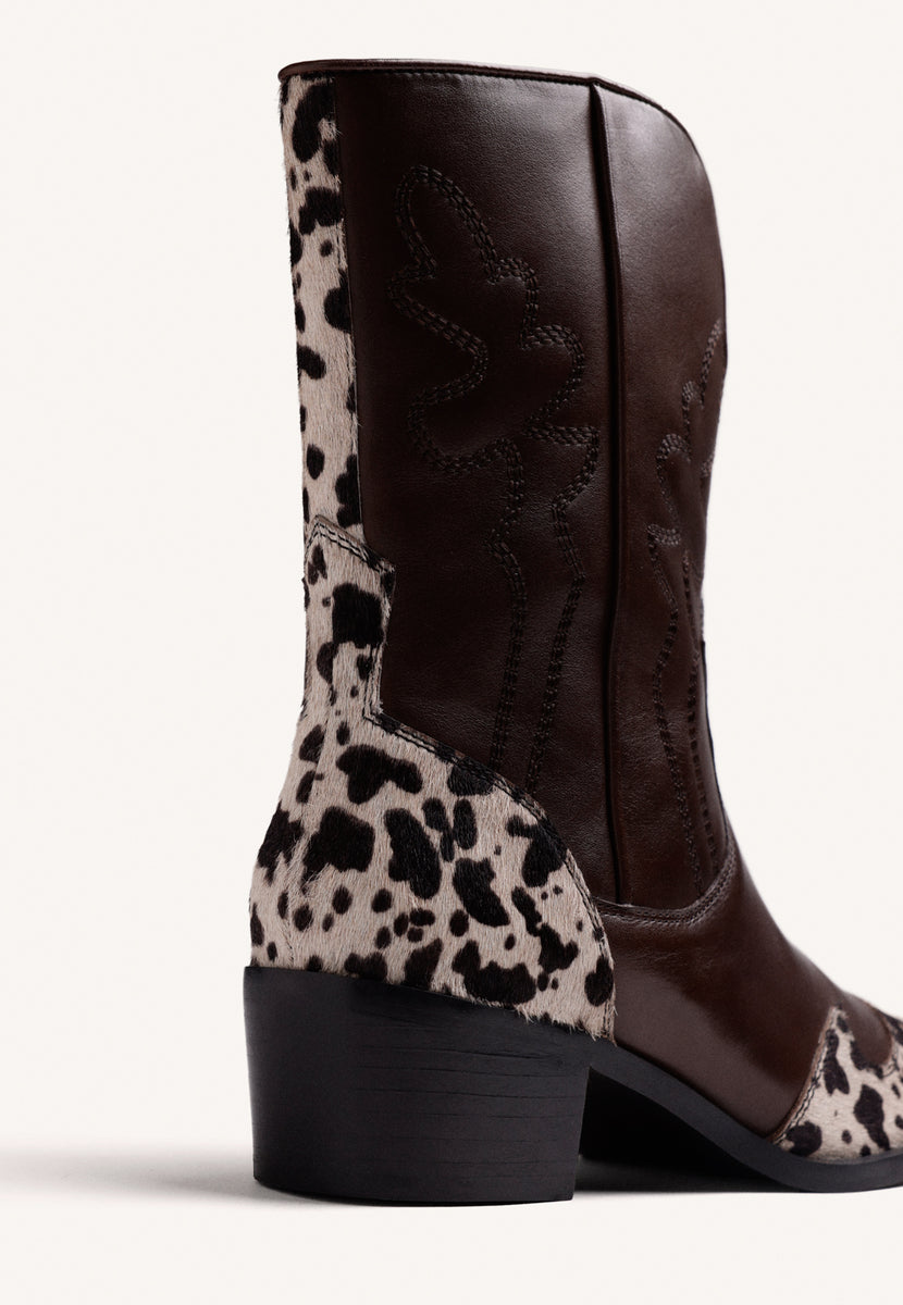 BOTAS COWBOY COM ESTAMPA ANIMAL