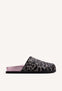 ZUECOS ESTAMPADO ANIMAL PIEL HEBILLA