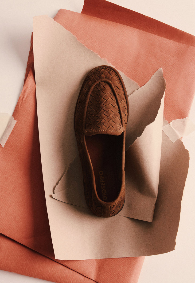 MOCASINES CAMEL PIEL TRENZADA