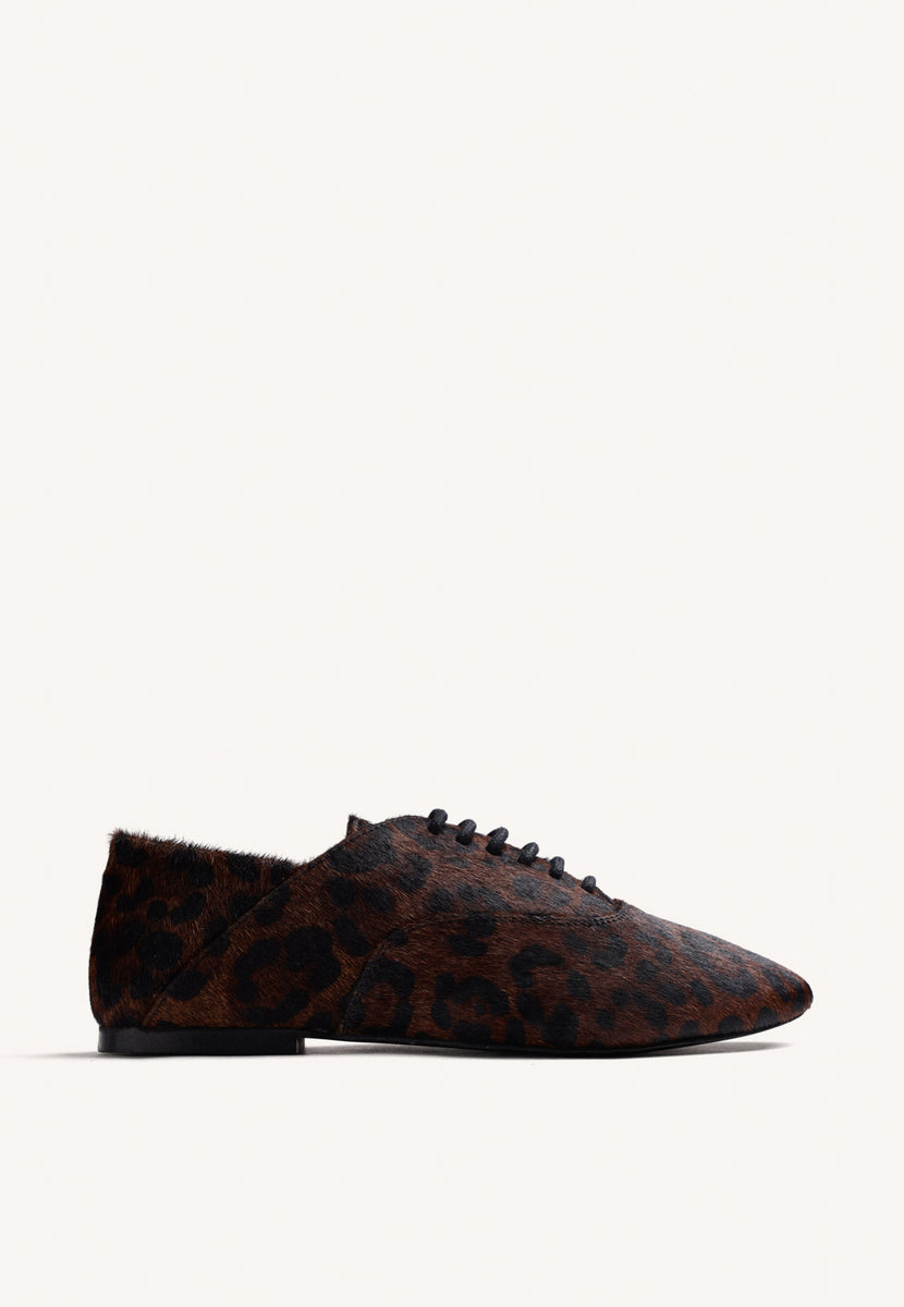 FLAT SHOES WITH ANIMAL PRINT LEATHER