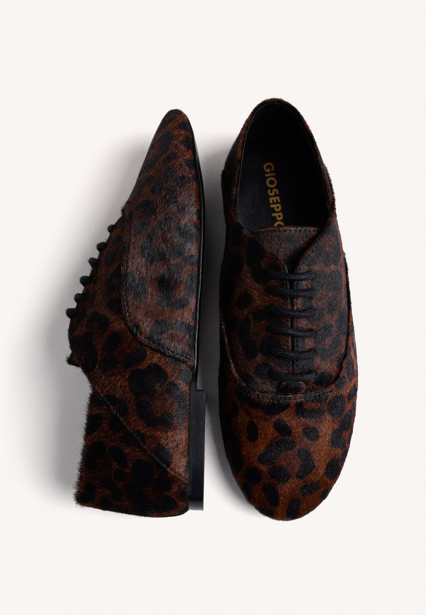 FLAT SHOES WITH ANIMAL PRINT LEATHER