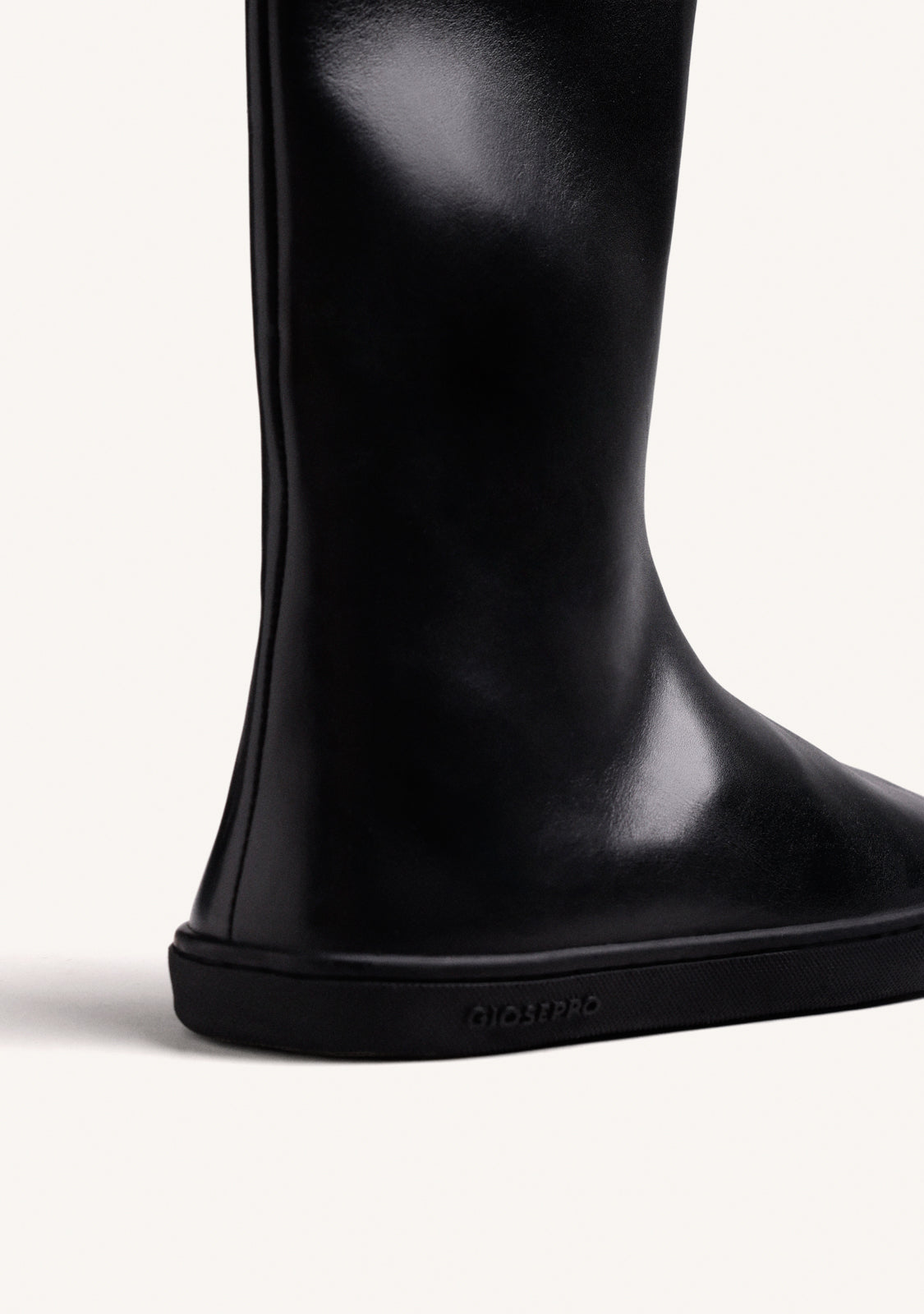 BLACK BAREFOOT LEATHER BOOTS