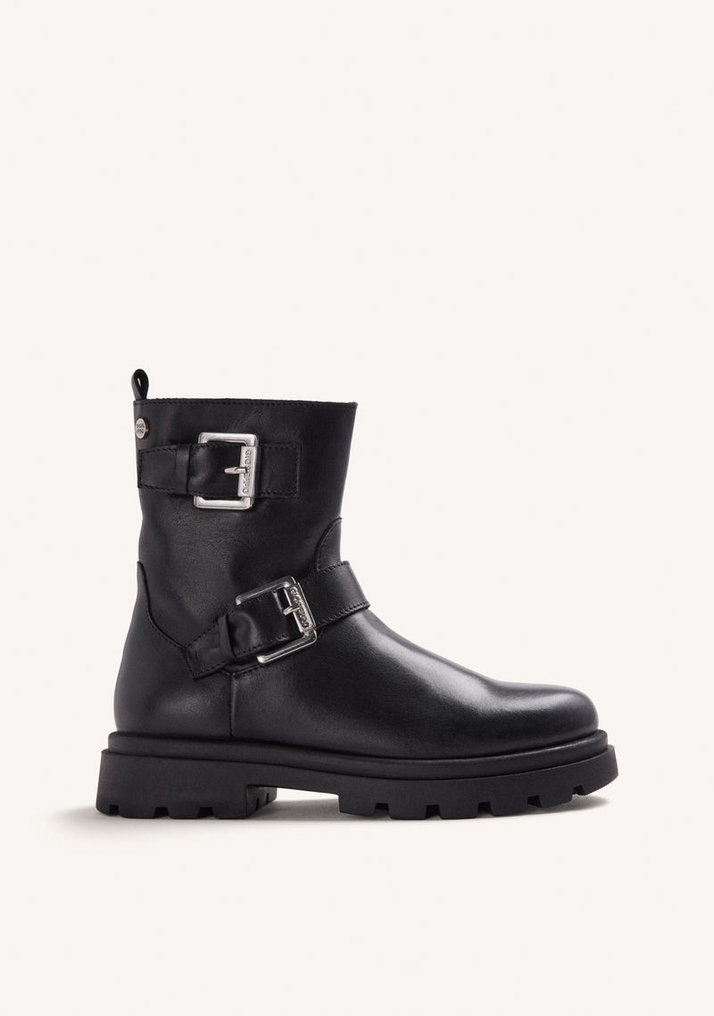 LEATHER BOOTS WITH ZIPPER