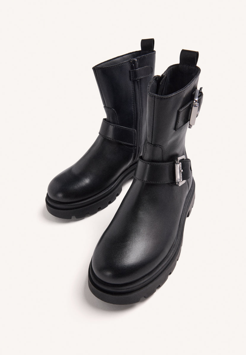 BOTAS PIEL CON CREMALLERA