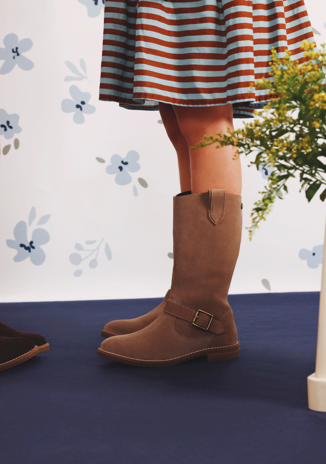 BOTAS TAUPE PIEL CLÁSICAS