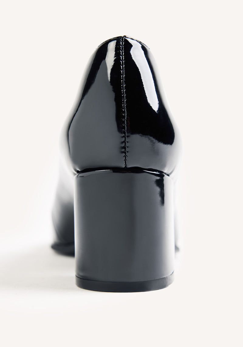 BLACK PATENT EFFECT HEEL SHOES
