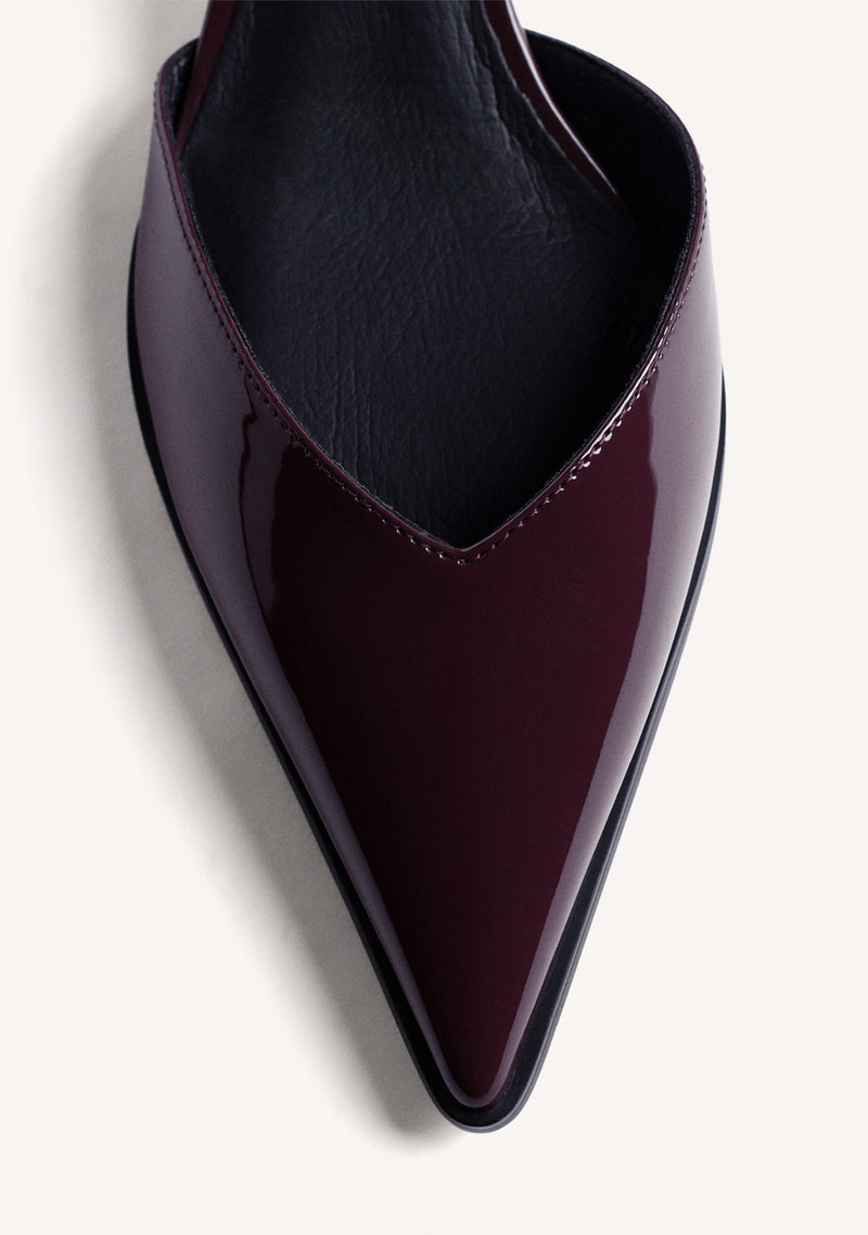 BURGUNDY HEEL SHOES