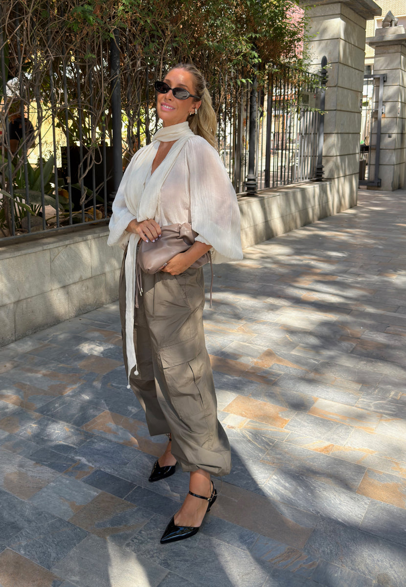 SCARPE CON TACCO NERE EFFETTO VERNICE