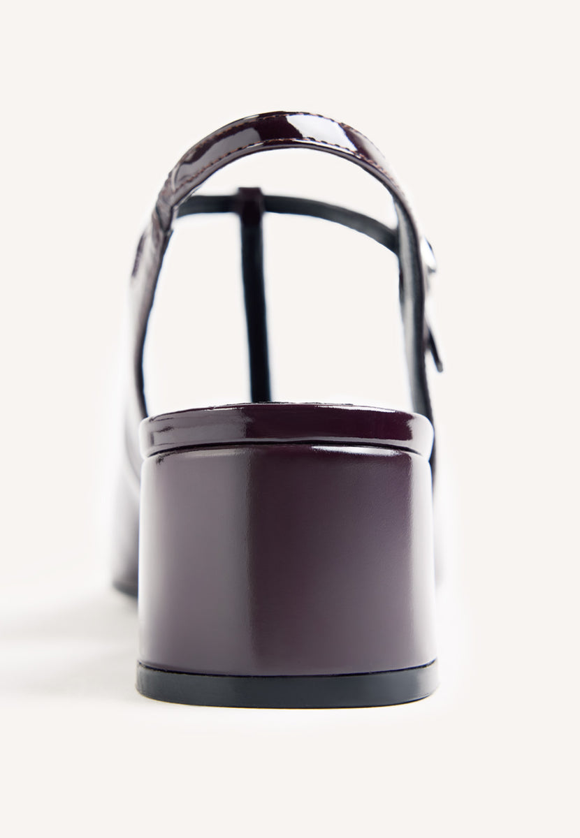 ZAPATOS BURDEOS MARY-JANE EFECTO CHAROL