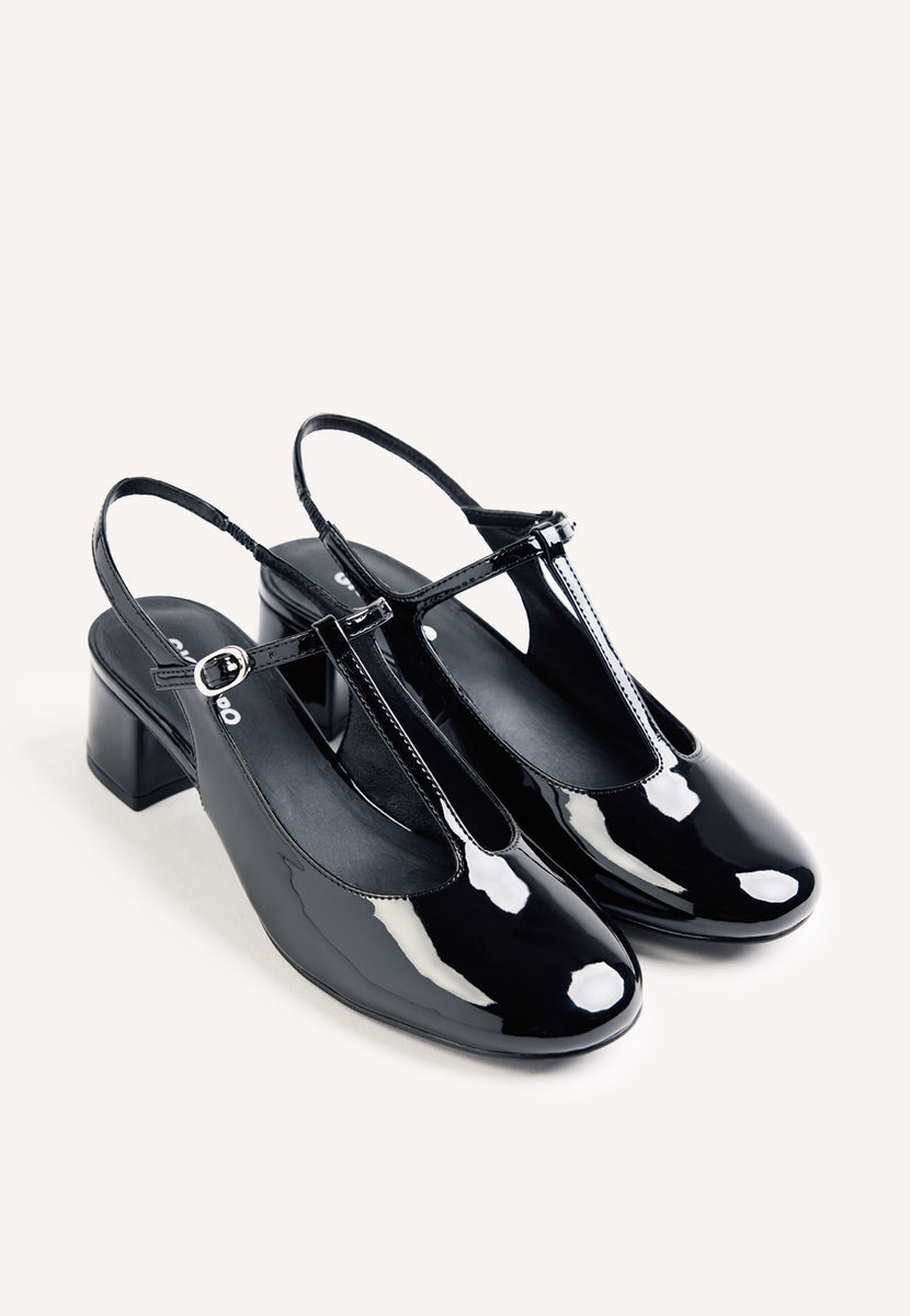 ZAPATOS MARY-JANE NEGRO EFECTO CHAROL