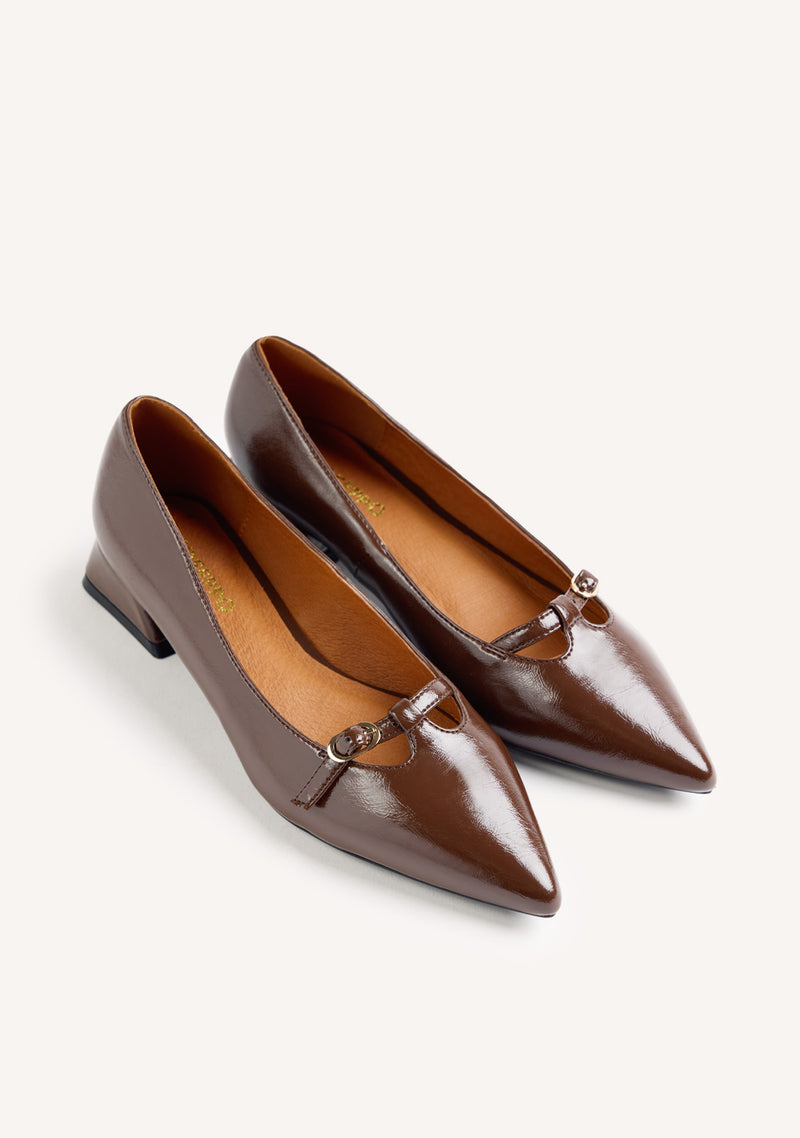 BROWN PATENT EFFECT HEEL SHOES