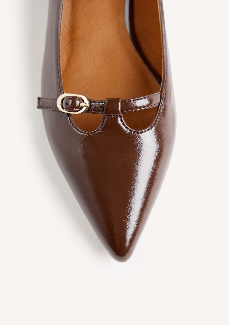BROWN PATENT EFFECT HEEL SHOES