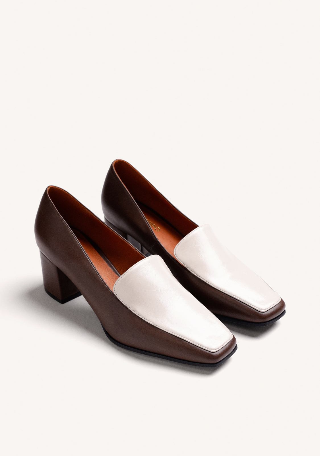 BROWN HEEL SHOES