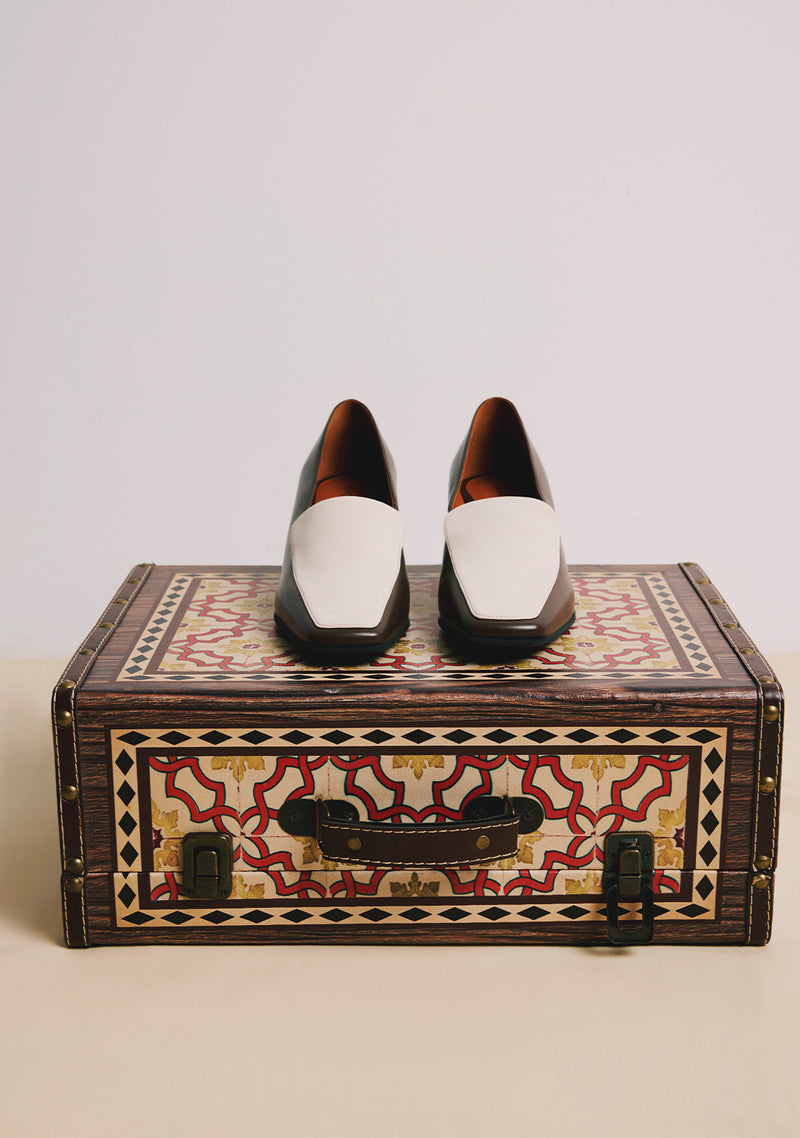 BROWN HEEL SHOES