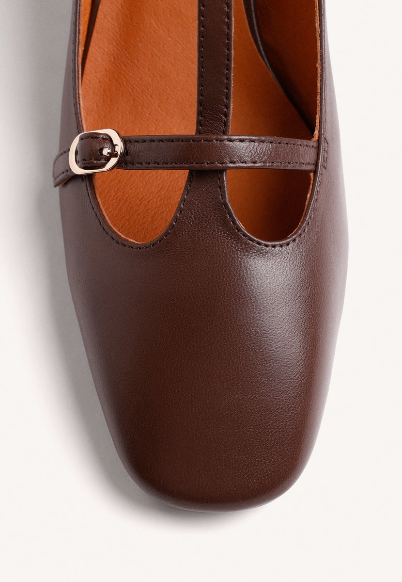 ZAPATOS TACÓN MARRÓN