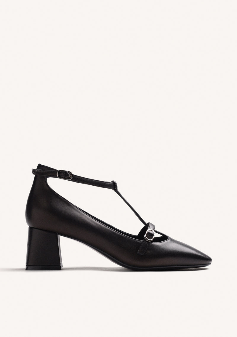 BLACK HEEL SHOES
