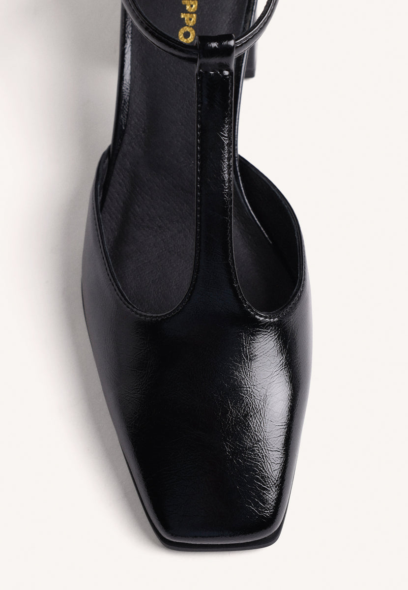 ZAPATOS TACÓN NEGRO EFECTO CHAROL