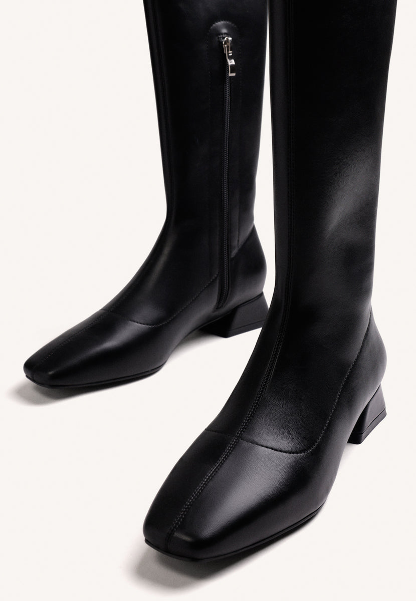 BOTAS ALTAS PRETAS ELÁSTICAS