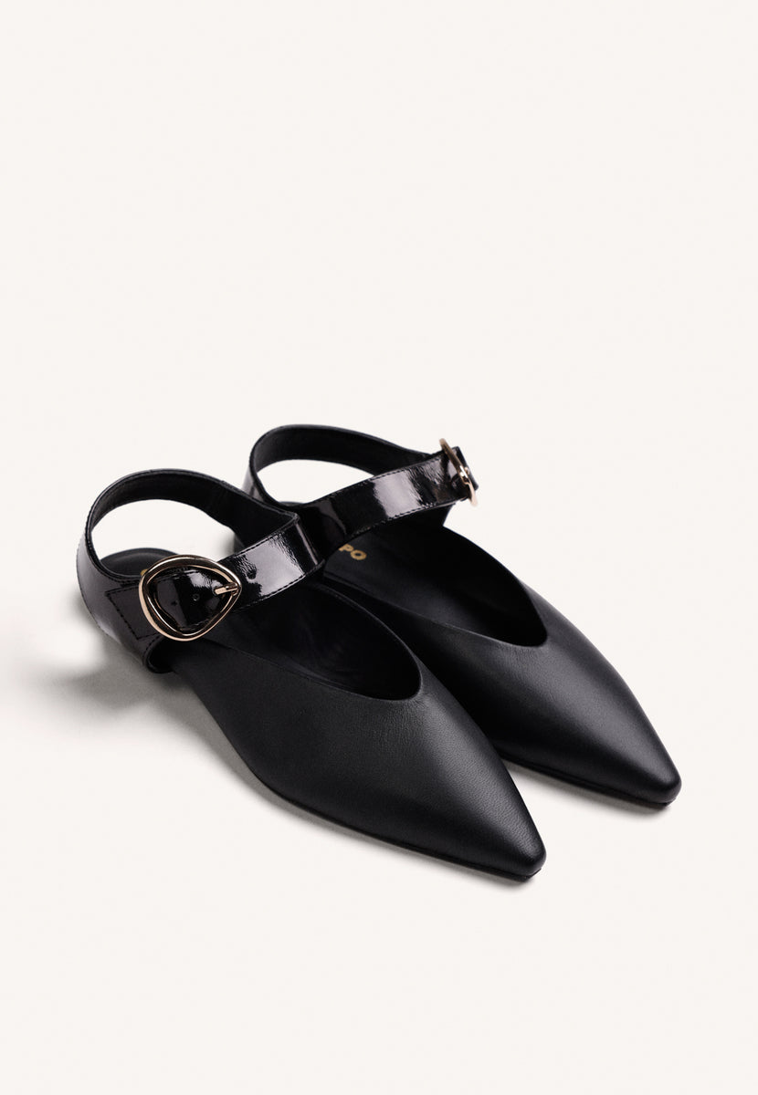 BLACK LEATHER BACKLESS BALLET FLATS