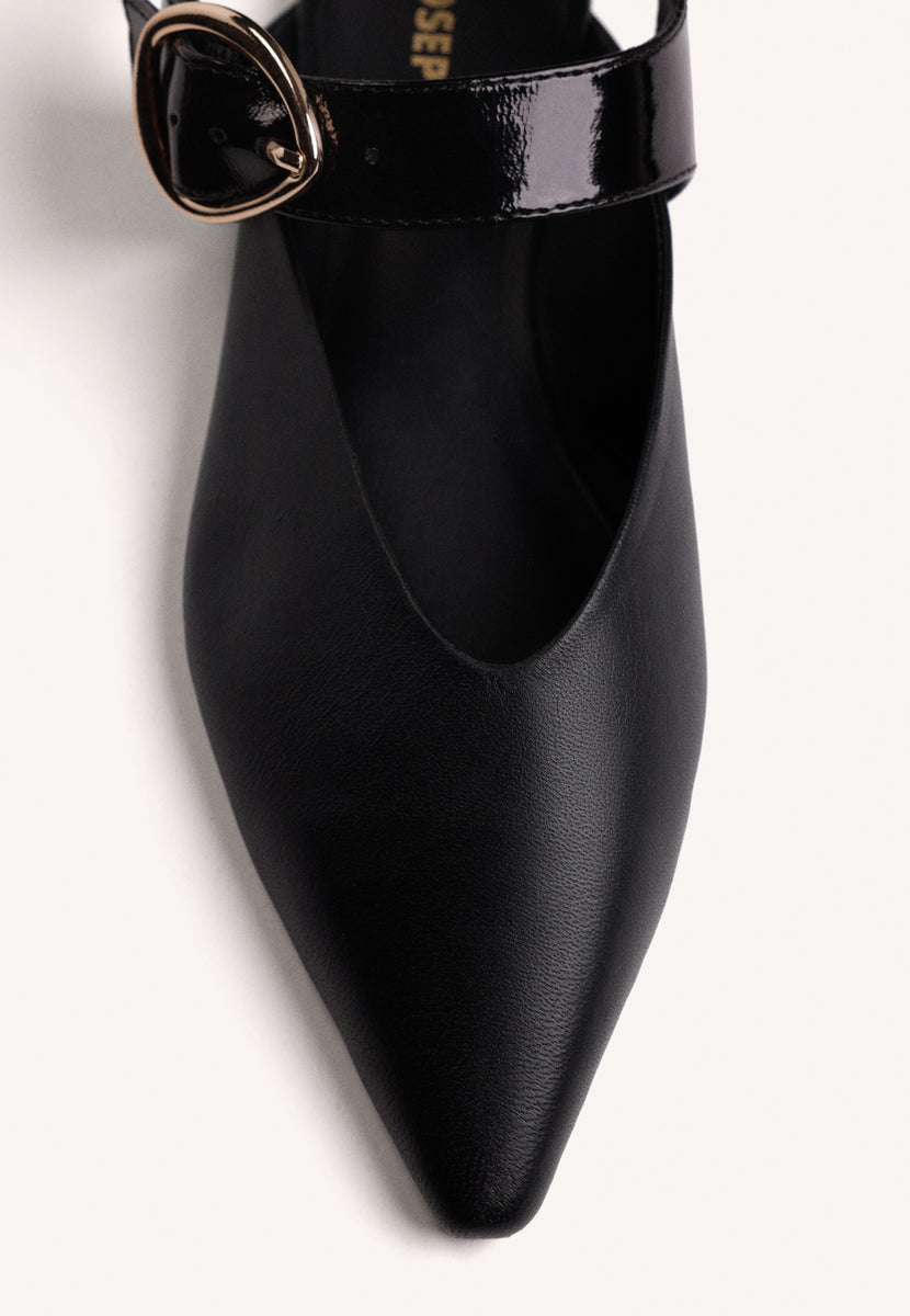 BLACK LEATHER BACKLESS BALLET FLATS