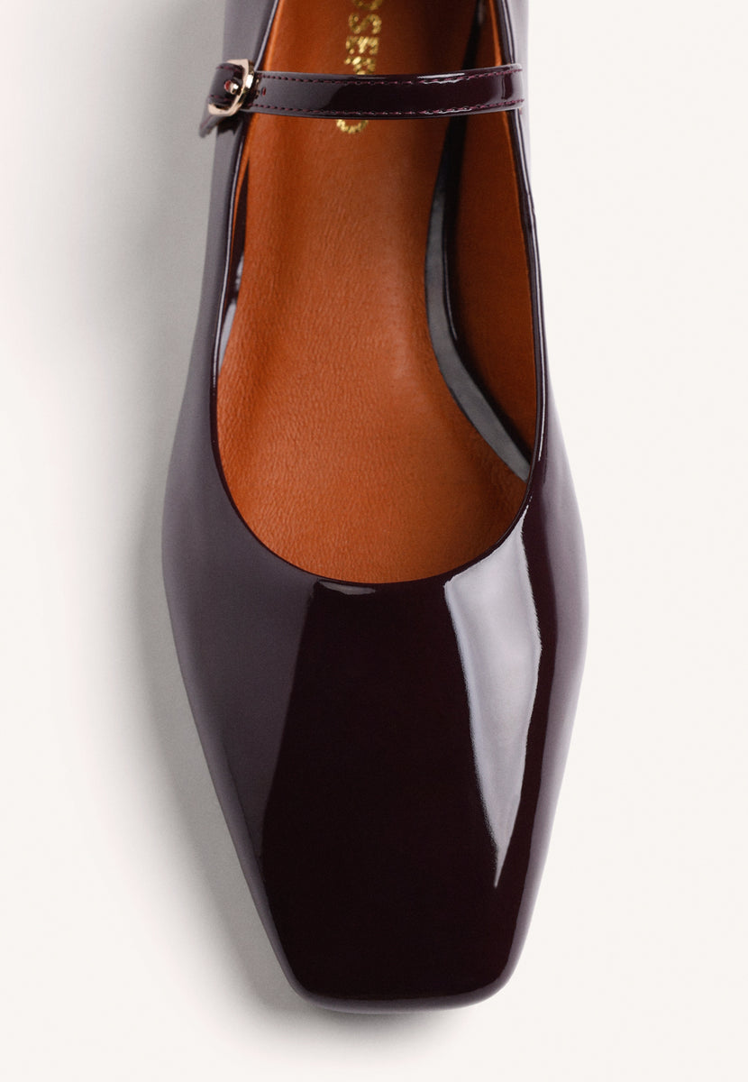 SCARPE BORDEAUX MARY-JANE EFFETTO VERNICE